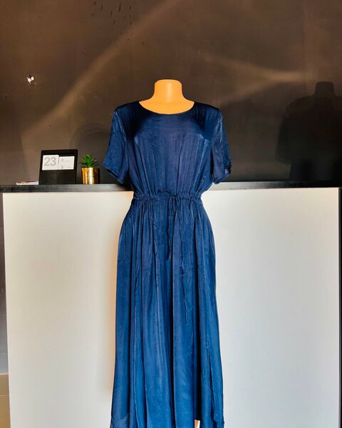  women's beautiful dress 