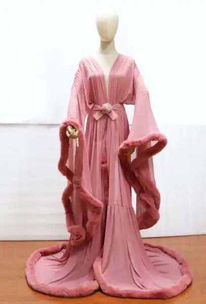 Elegant ROBE