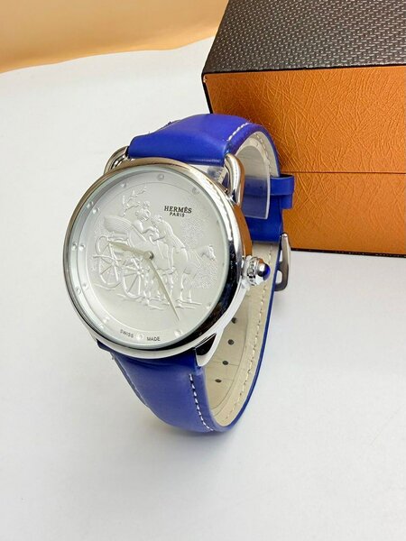 Montre bracelet en cuir luxe