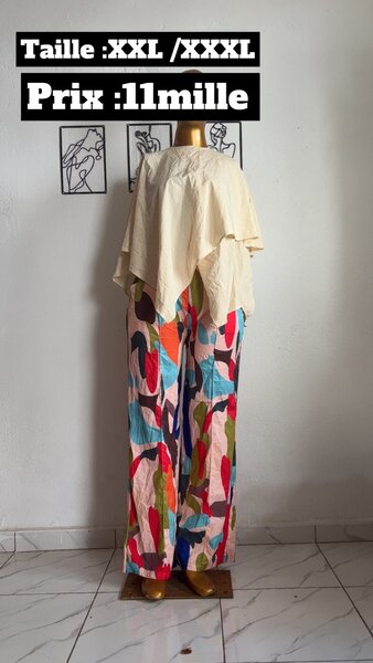 Tenue colorée décontractée