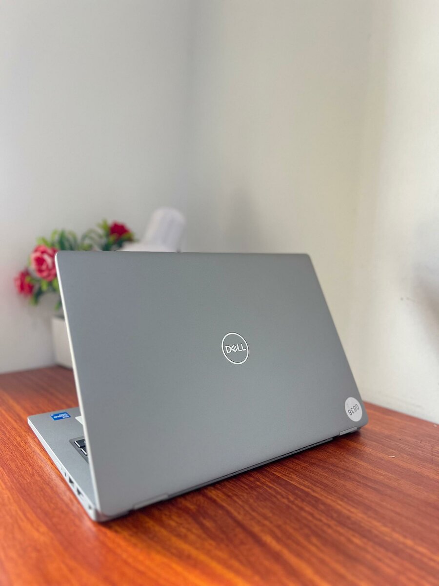DELL LATITUDE 5320 I5 256GB SSD 8GB RAM