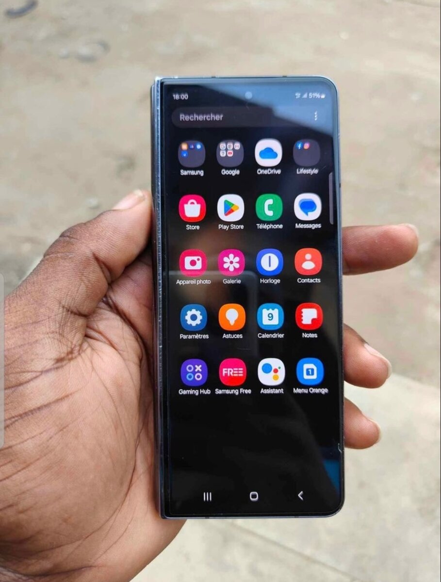 Samsung Z fold 4 256 phantom black