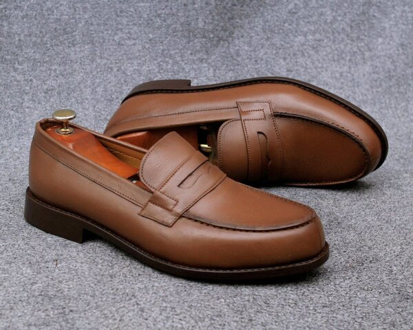 Mocassins en cuir marron
