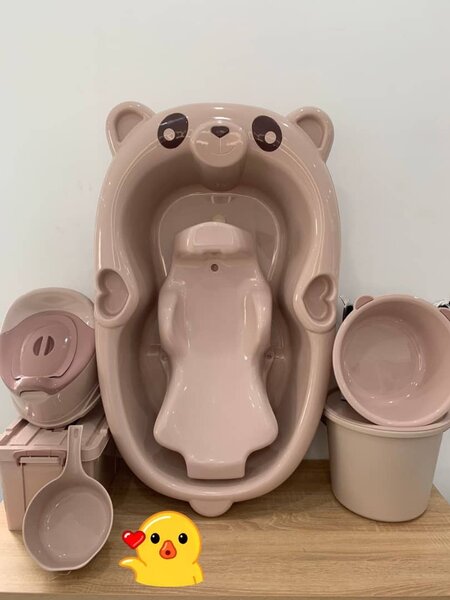 Baignoire bébé en forme d'ours
