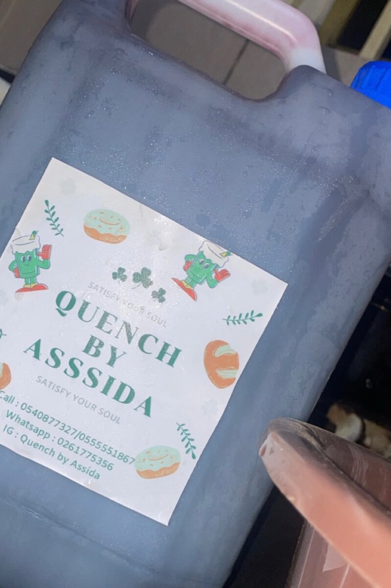 Bissap (Sobolo) and Pastry chips