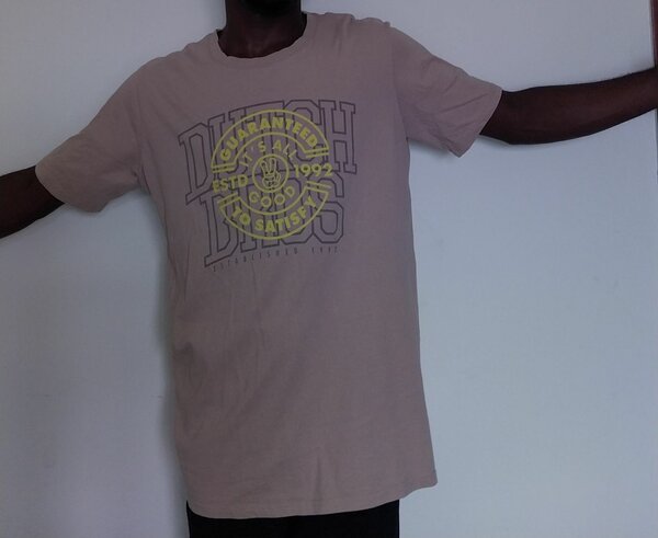 Brown t shirt