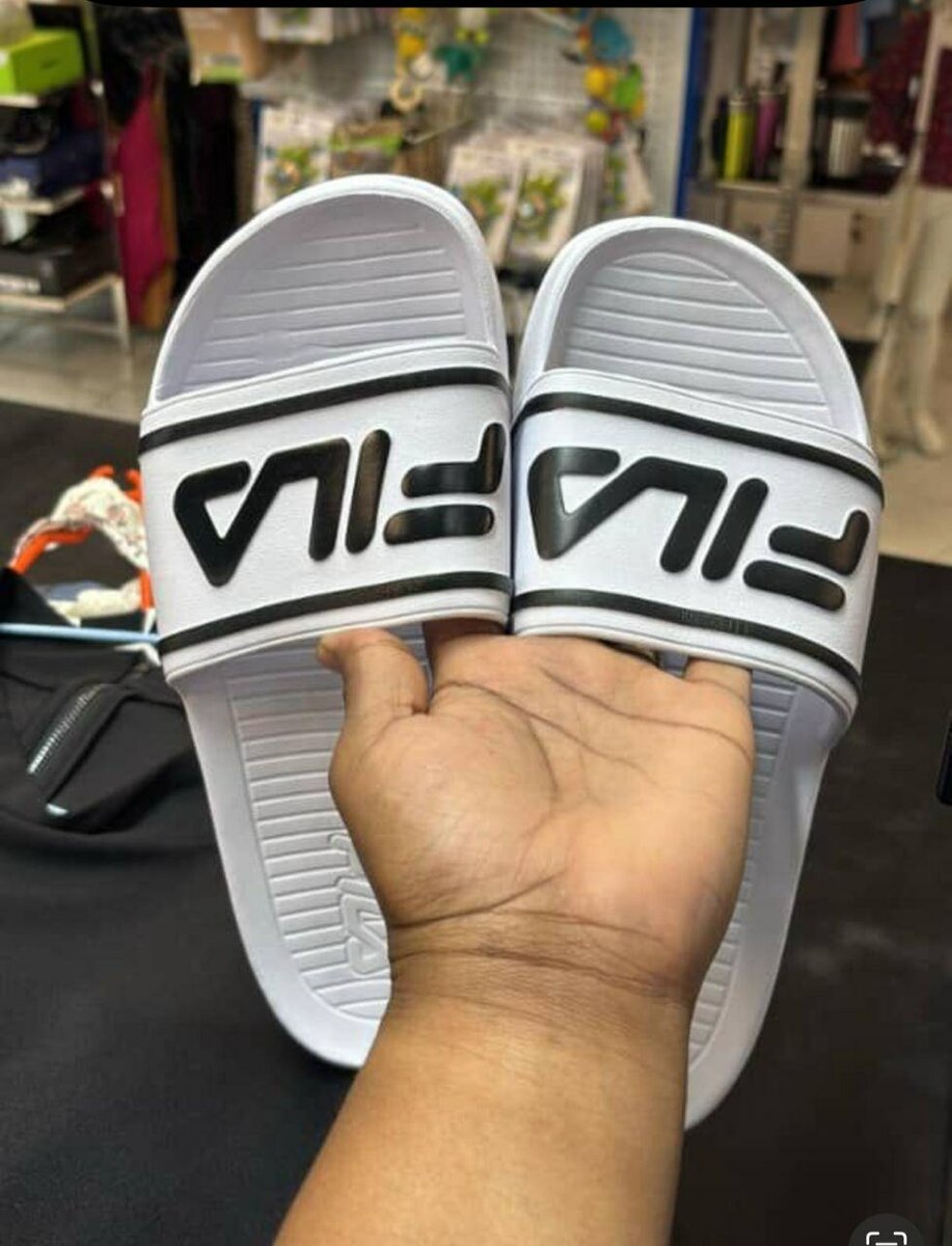 Sandales Fila confortables