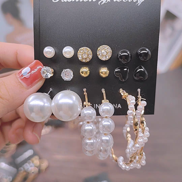 Earrings sets