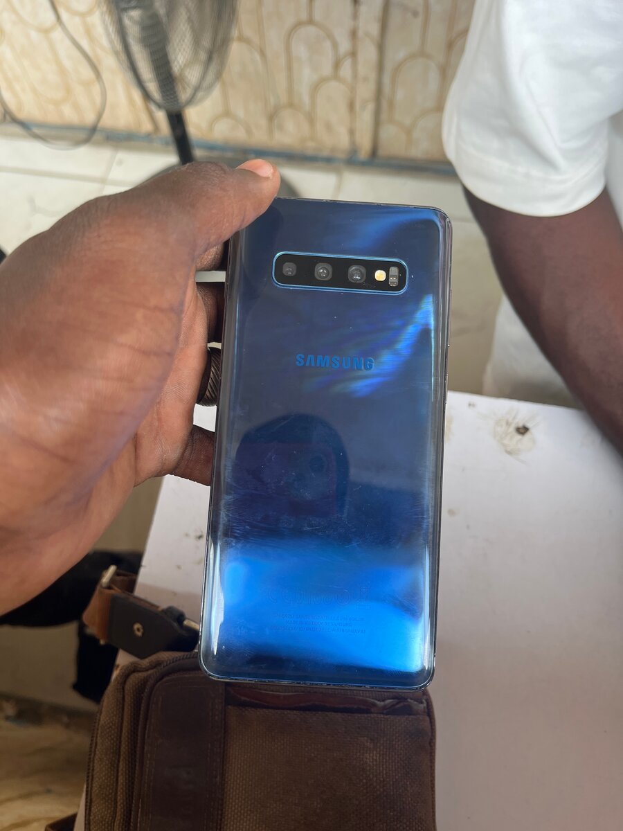 Samsung Galaxy S10 Bleu