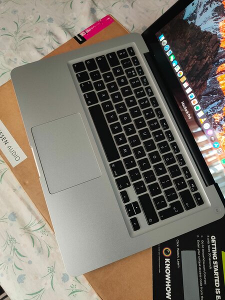 Mint Condition MacBook Air 2012 Model On Sale