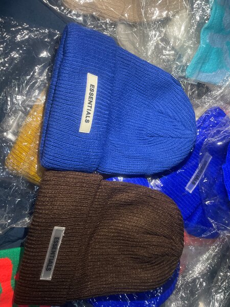 Bonnets Essentials Hiver