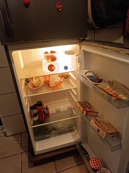 Réfrigérateur congélateur spacieux