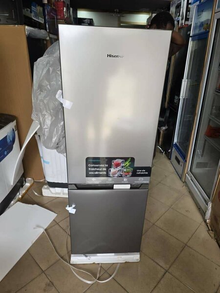 Réfrigérateur Hisense 165 litre