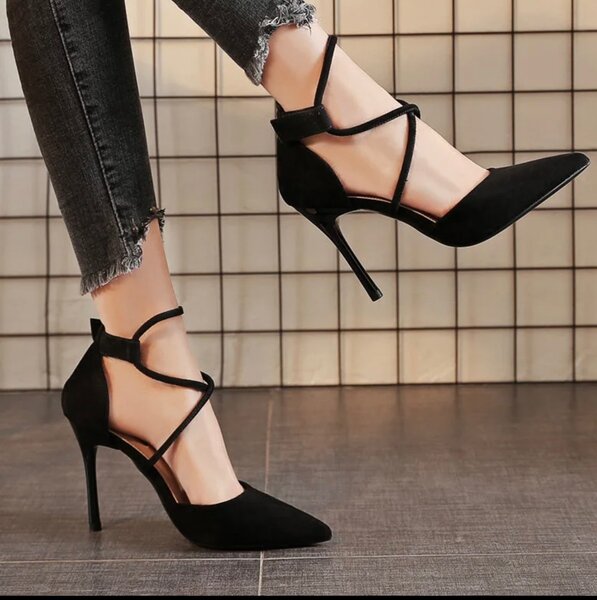 Ladies heels