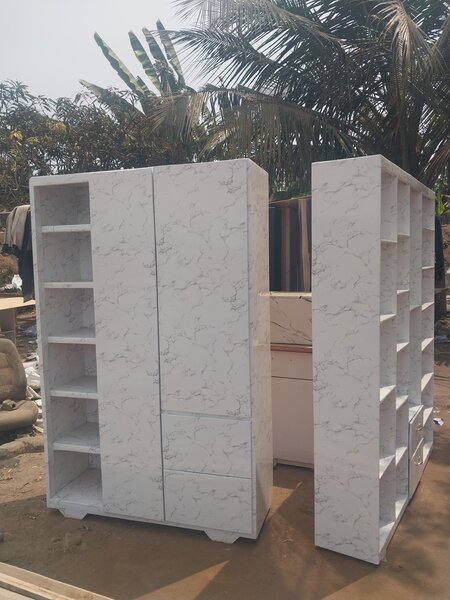 Wardrobes / shoe racks [payment on delivery]