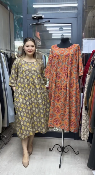 платья разноцветные