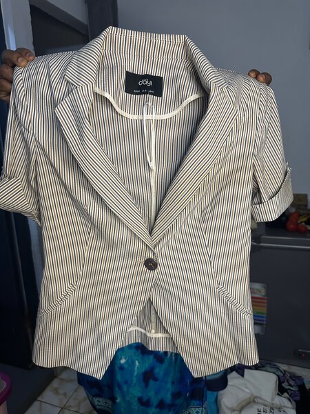 Veste rayée élégante femme