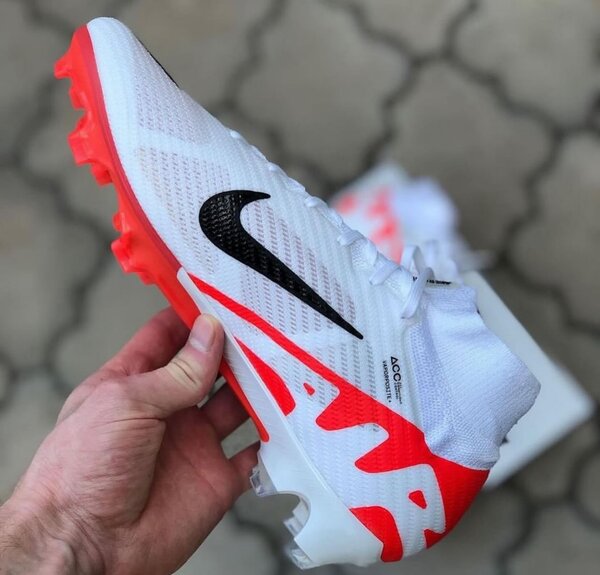 Nike air zoom superfly 9 rouge et blanc original