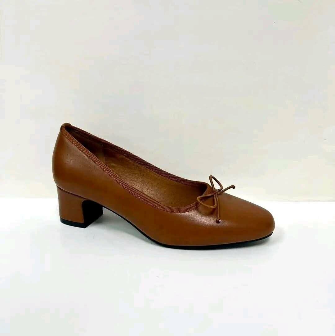 Escarpins à talon bas élégants