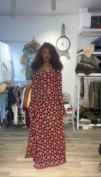 Robe longue fleurie élégante