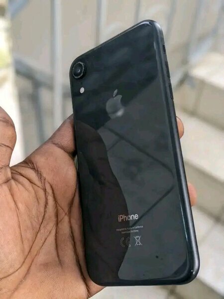 iPhone XR Téléphone