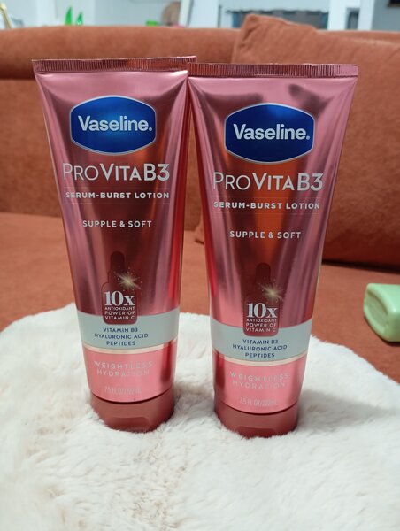 Lotion Vaseline ProVitaB3