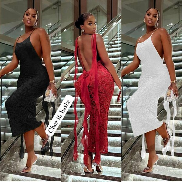 Robe élégante dos nu