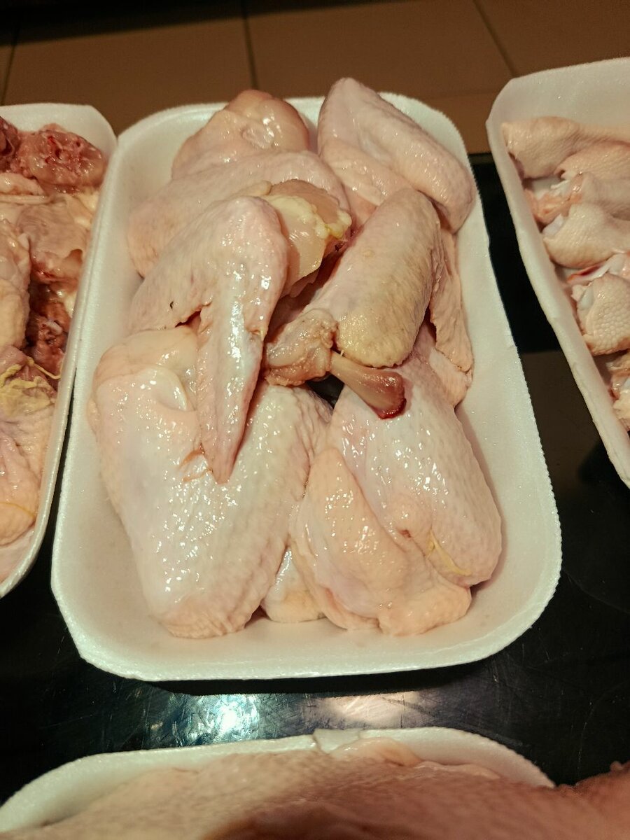 Ailes de poulet fraîches