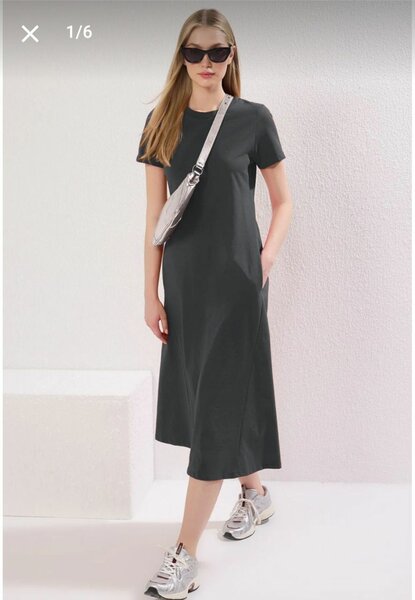 Легкое платье с карманами