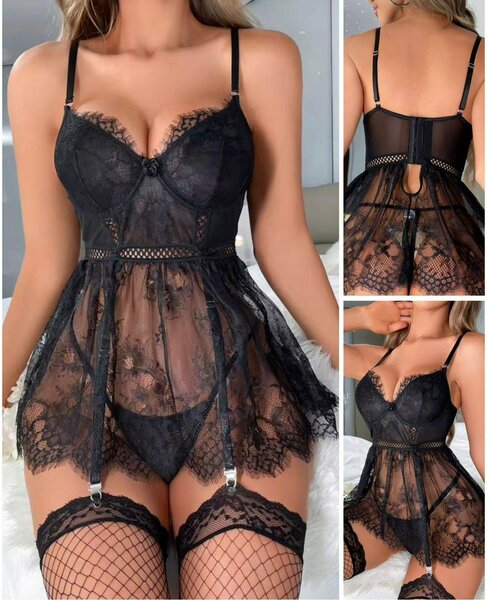Ensemble lingerie noire sexy