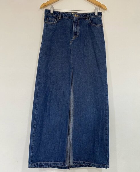 Jean front slit skirt