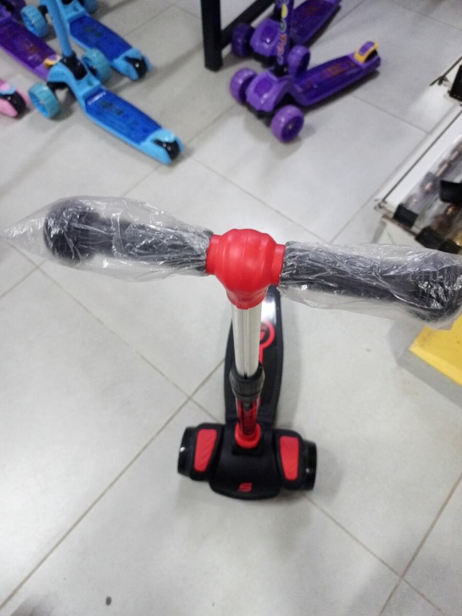 Trottinette Enfant Pliable Rouge