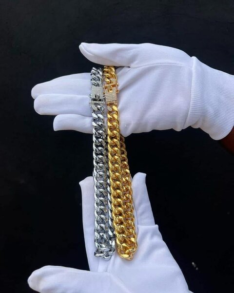 Chaîne en acier inoxydable élégante