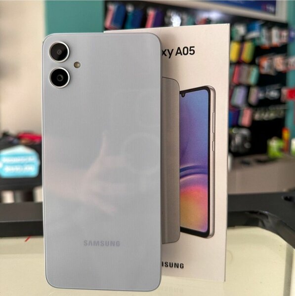 Samsung A05 64Go 4ram
