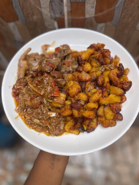 Patte de poulet alloco