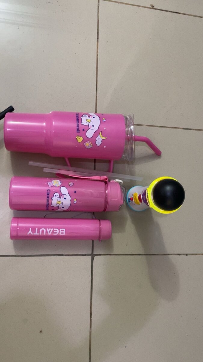 Gourdes kawaii avec paille