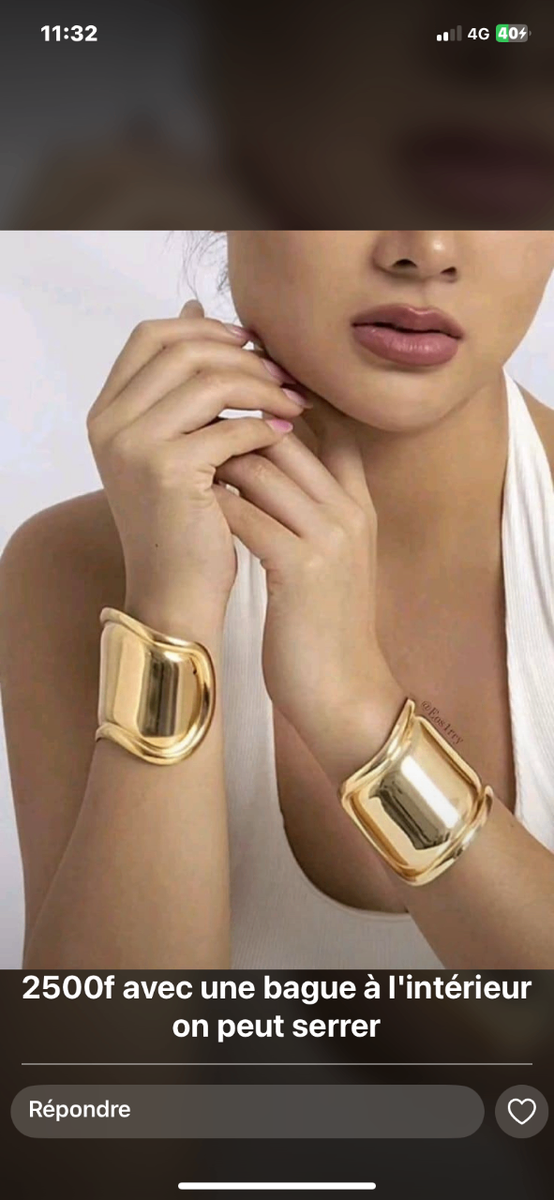 Bracelet et boucle doreille