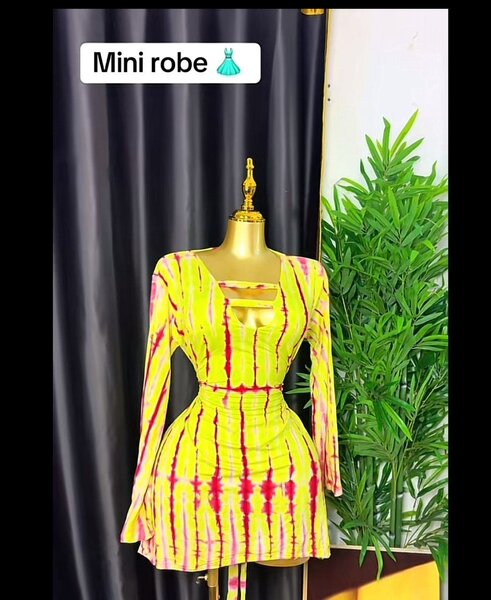 Robe colorée en tie-dye