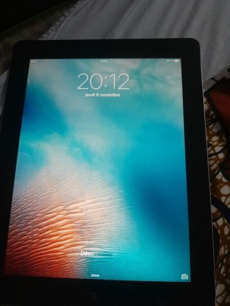 Ipad  MC916LL/A GROS BOUT
