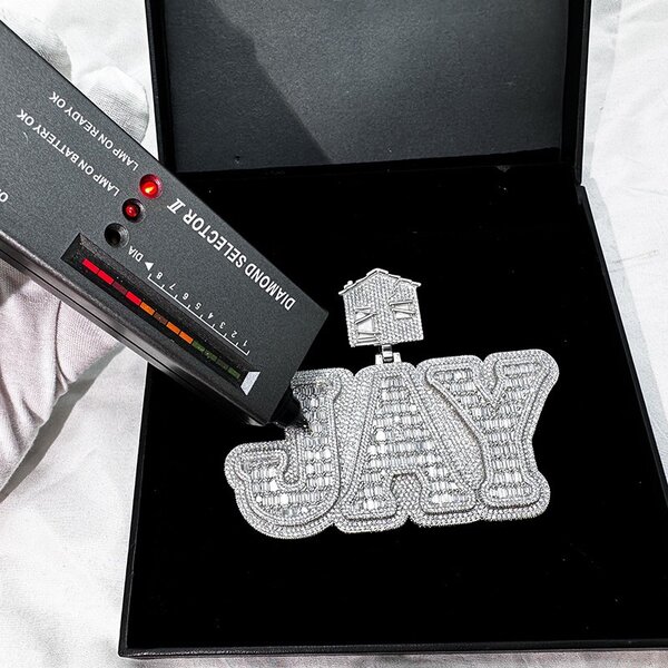 Moissanite Diamond Customization