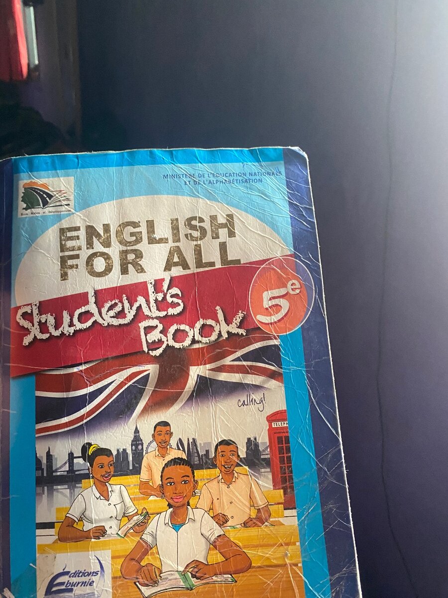 Manuels Scolaires CE2 et 5e