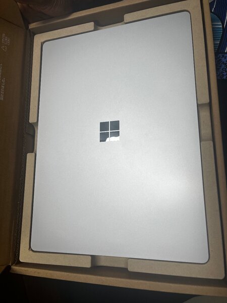 Microsoft Surface Laptop 6