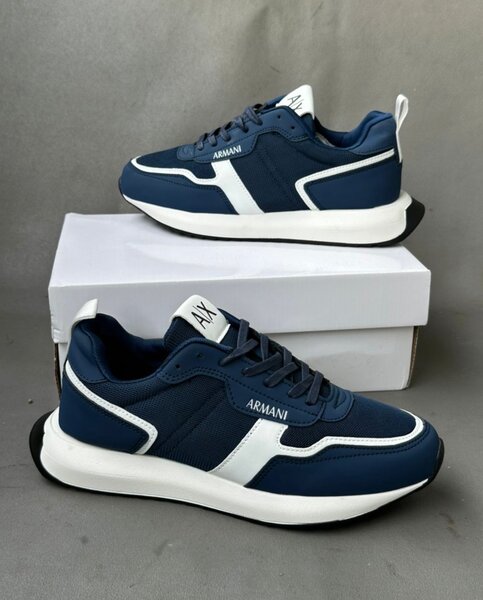 Baskets Armani pour hommes