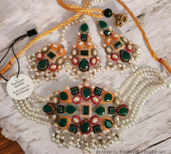 Jewellery sets