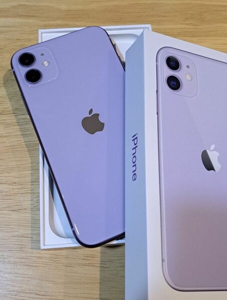 iPhone 11 violet débloqué