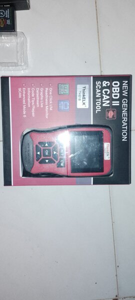 Appareil de diagnostic pour tout types de voiture