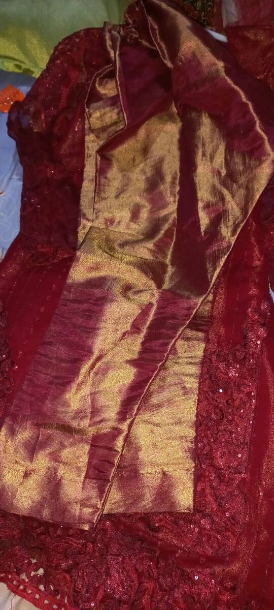 Party wear used items