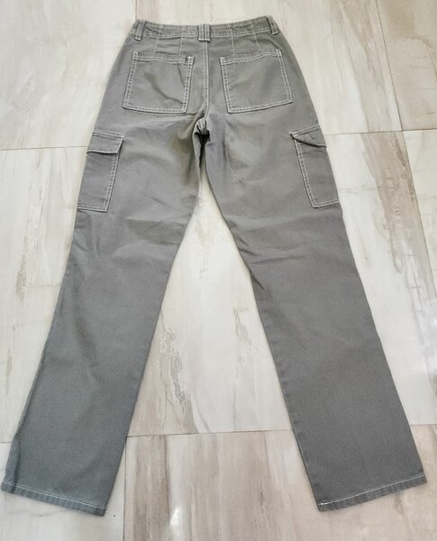Ladies Cargo Pants/Trouser