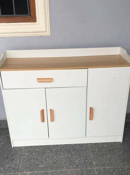 Commode blanche moderne
