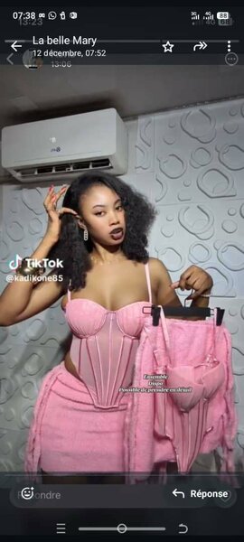 Robe élégante à strass